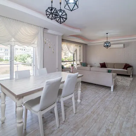 Splendid Flat Close To The Beach With Balcony And Shared Backyard In Fethiye Fethiye