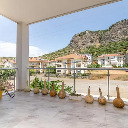 Splendid Flat Close To The Beach With Balcony And Shared Backyard In Fethiye * Fethiye