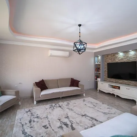Appartement Splendid Flat Close To The Beach With Balcony And Shared Backyard In Fethiye Fethiye